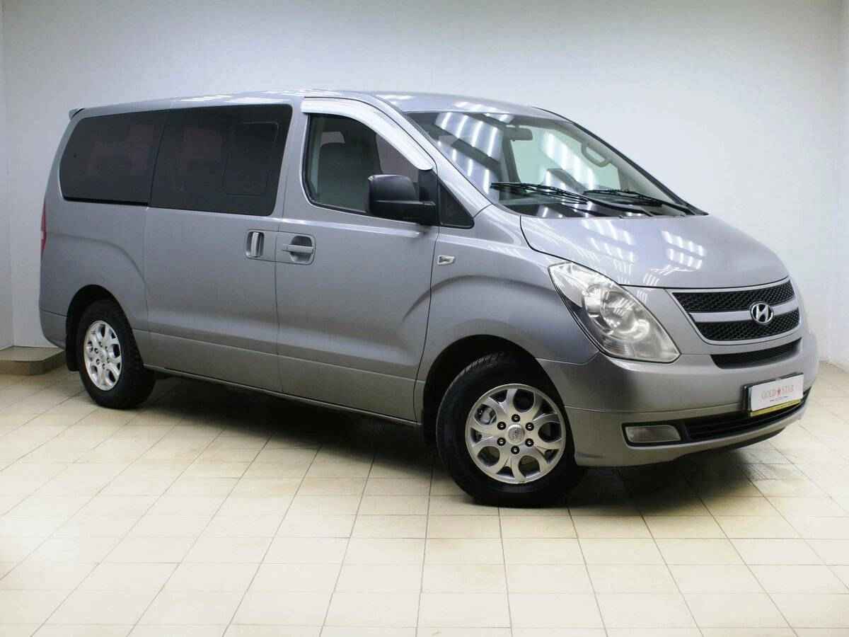 Hyundai Grand Starex, I