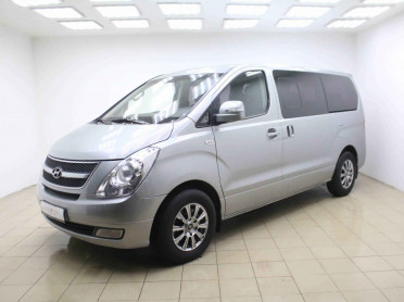 Hyundai Grand Starex, I