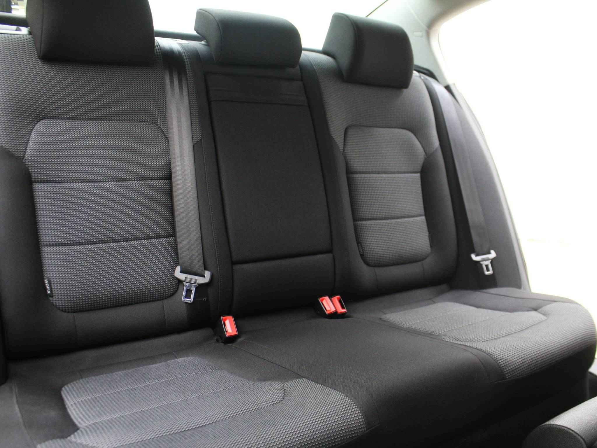 Volkswagen Passat, B7