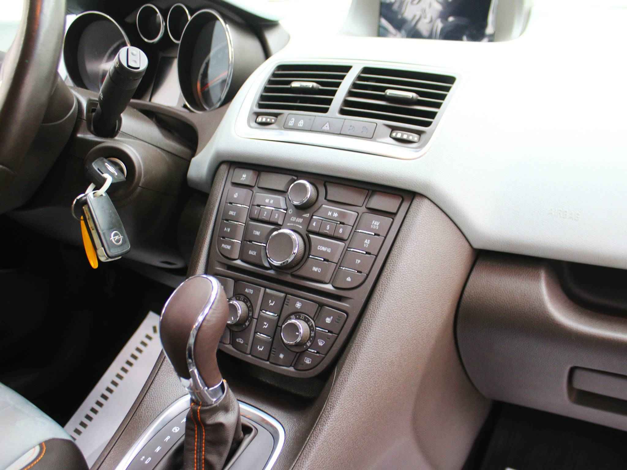 Opel Meriva, B Рестайлинг