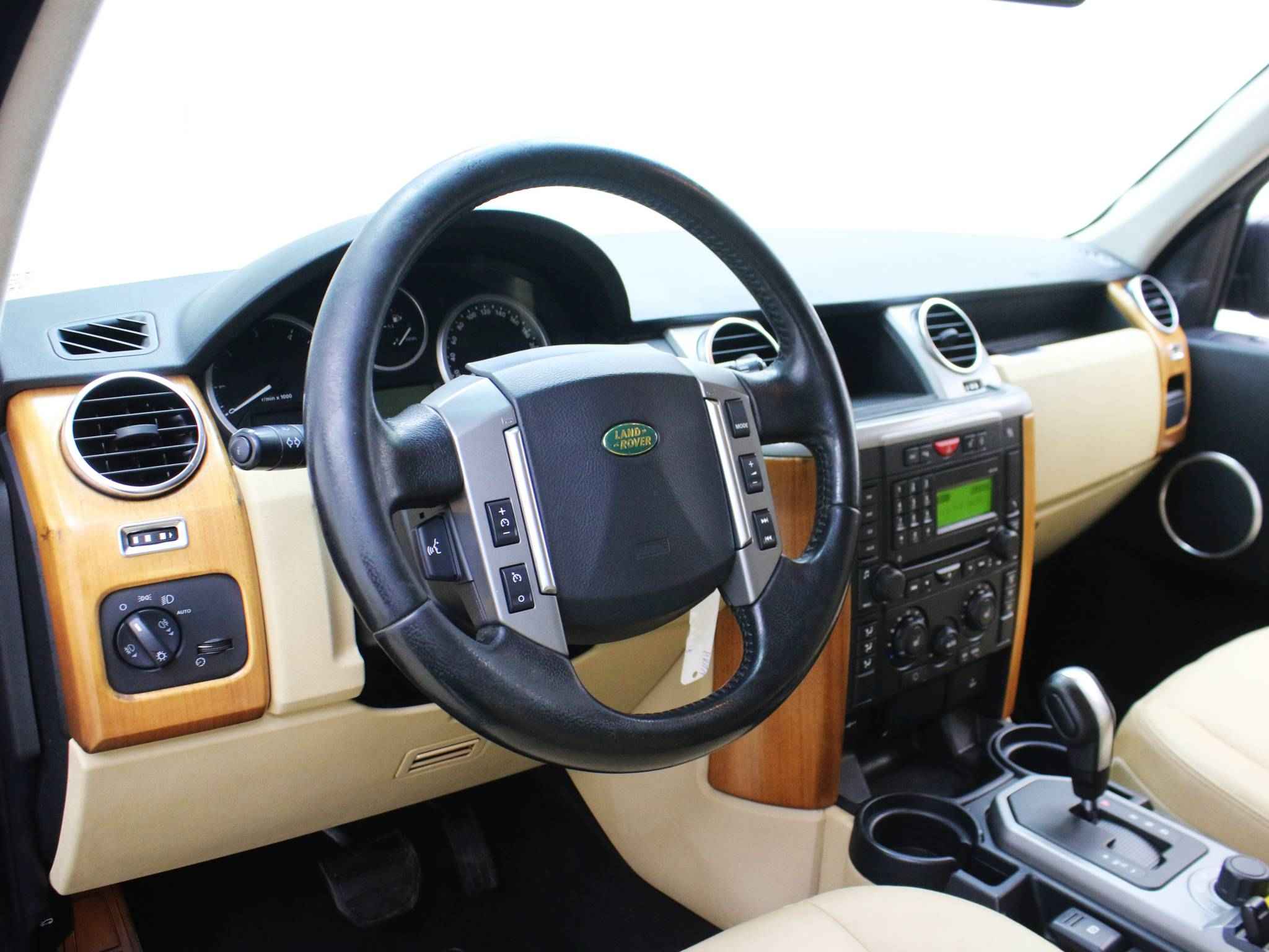 Land Rover Discovery, III