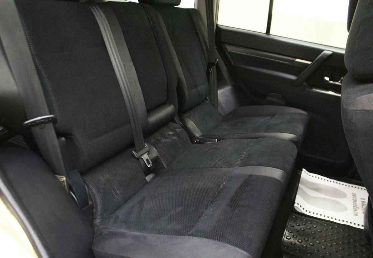 Mitsubishi Pajero, IV