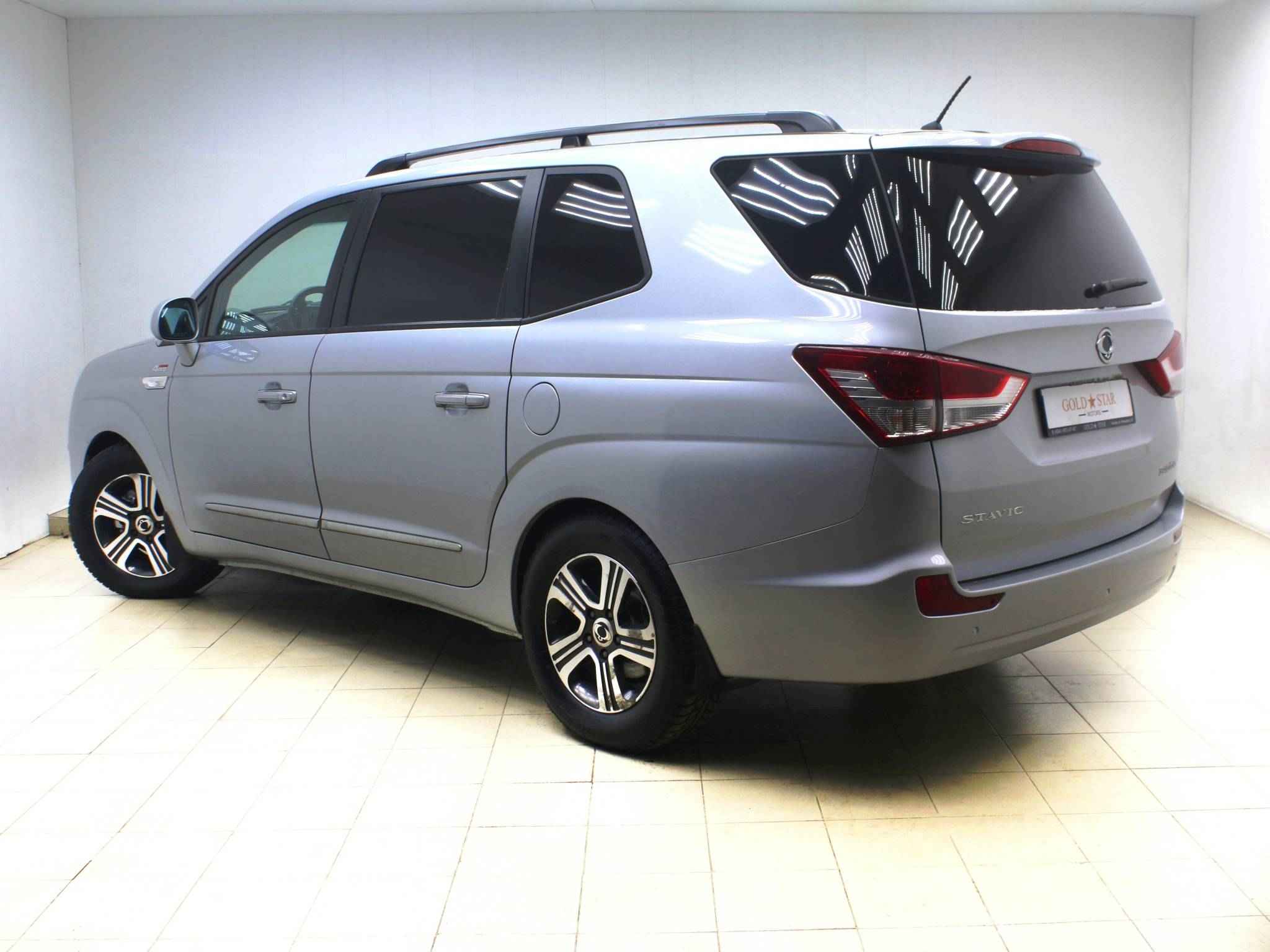 SsangYong Stavic