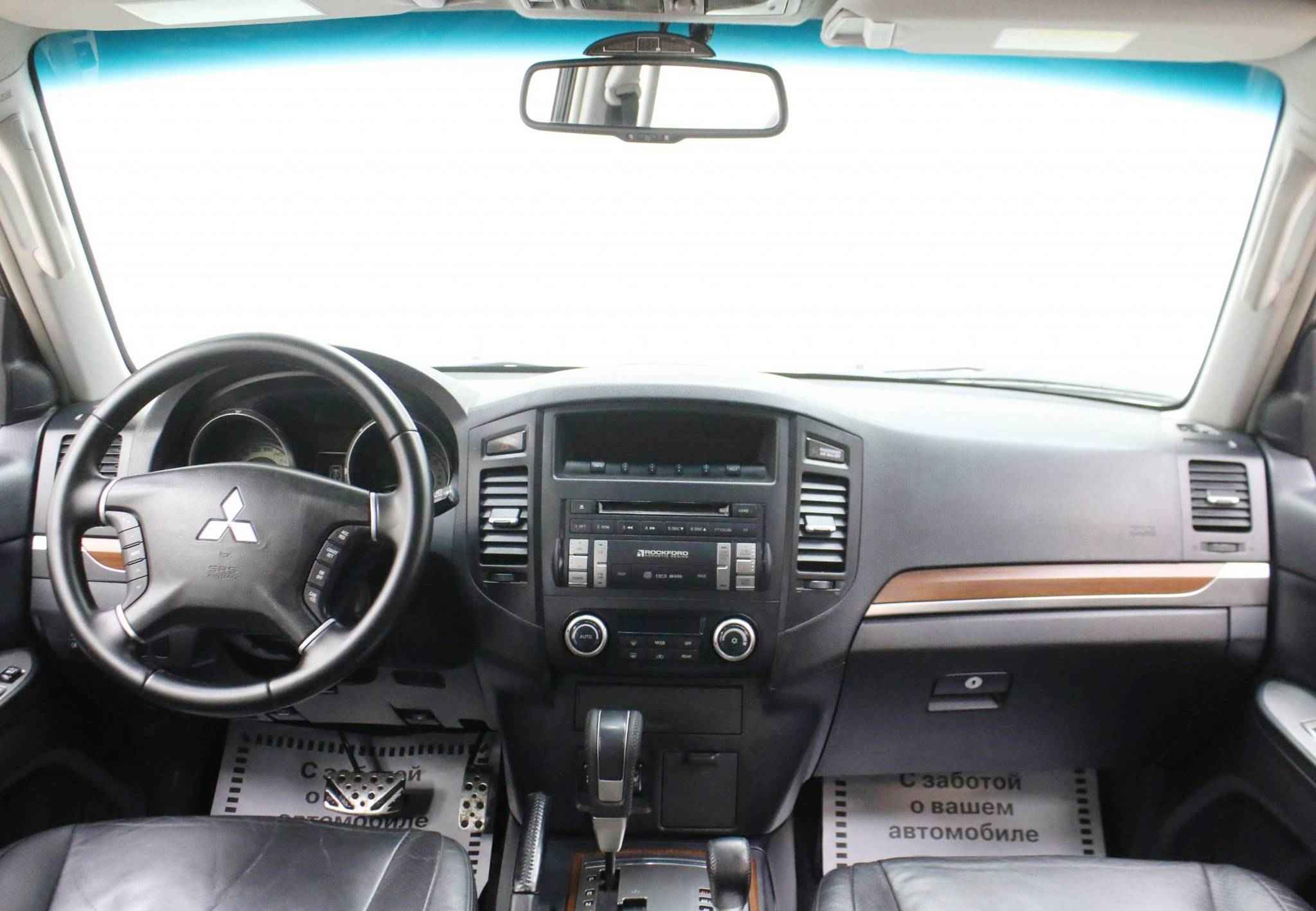 Mitsubishi Pajero, IV Рестайлинг 1