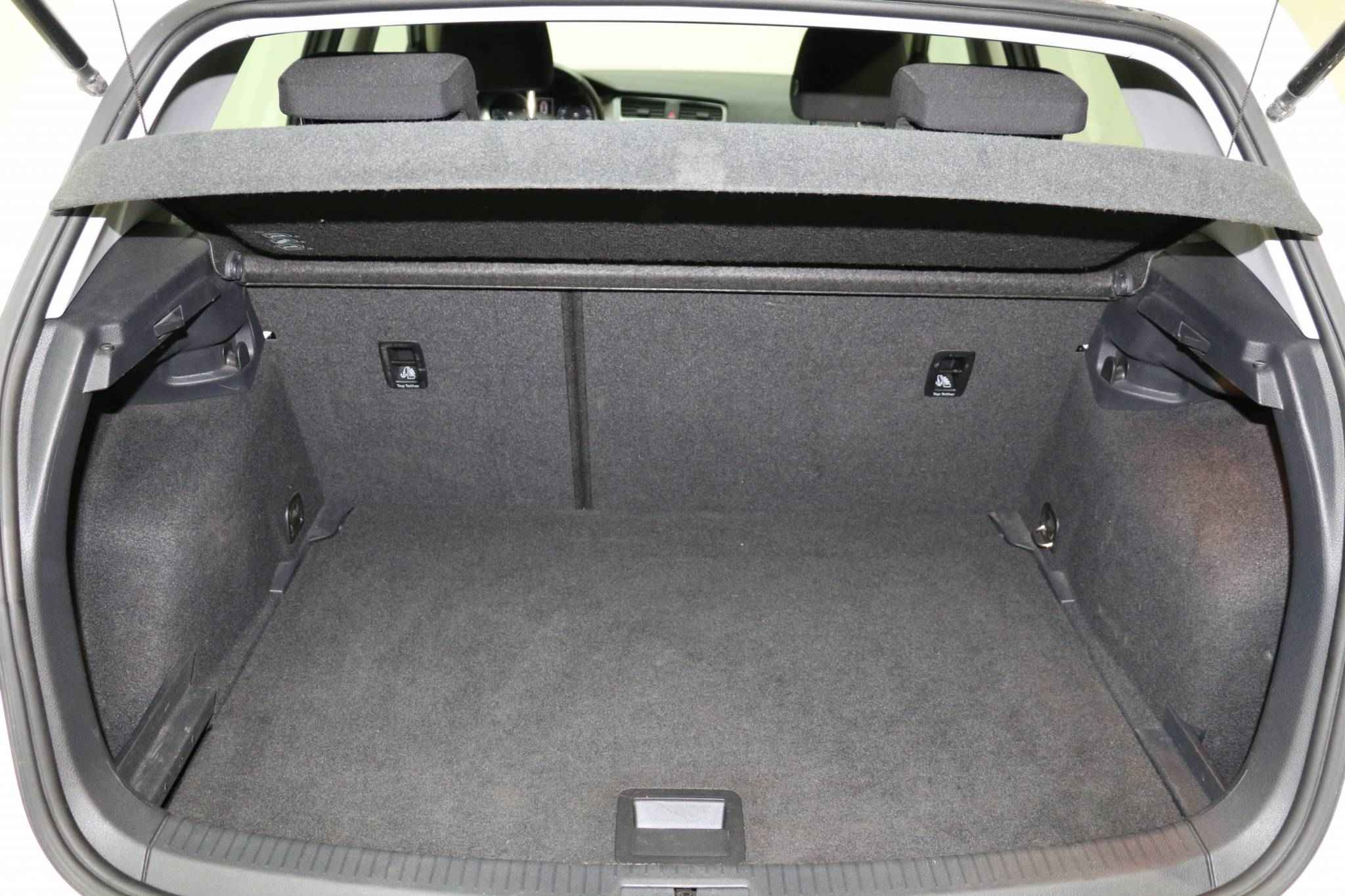 Volkswagen Golf, VII