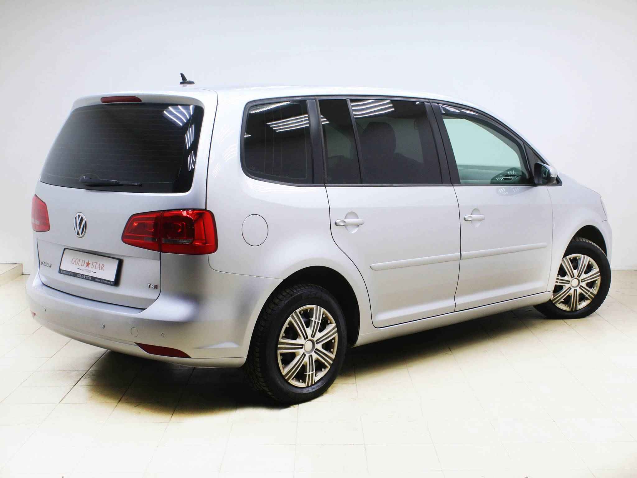 Volkswagen Touran, II