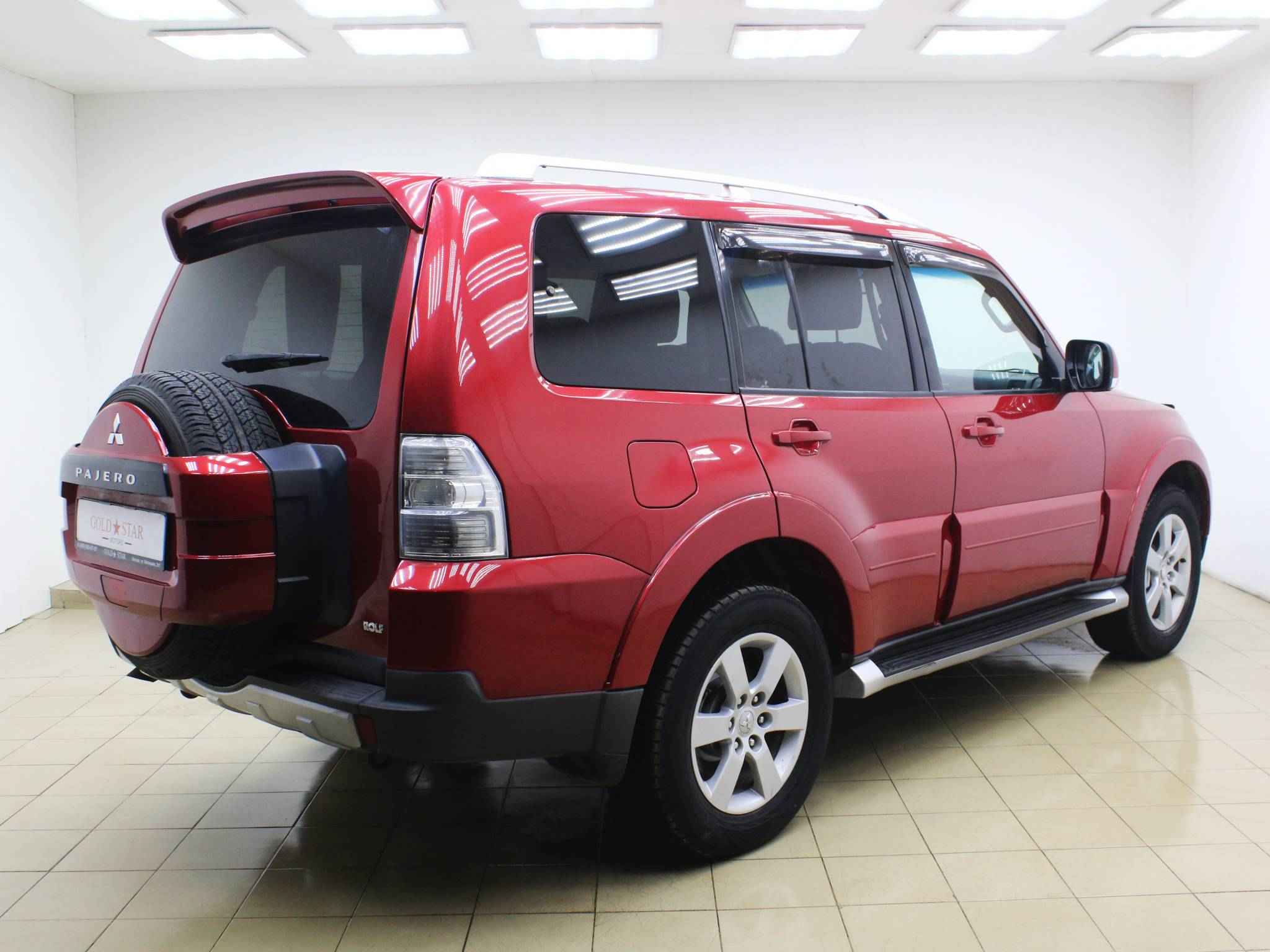 Mitsubishi Pajero, IV