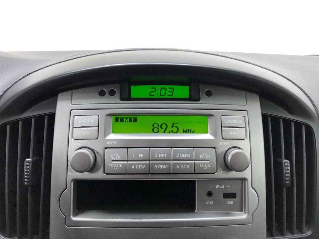 Hyundai Grand Starex, I