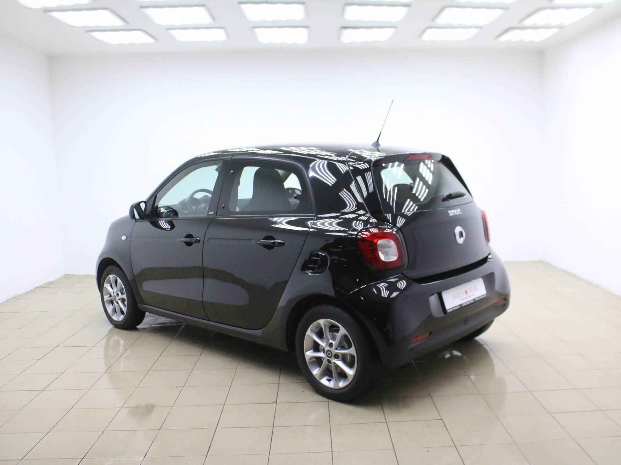 Smart Forfour, II