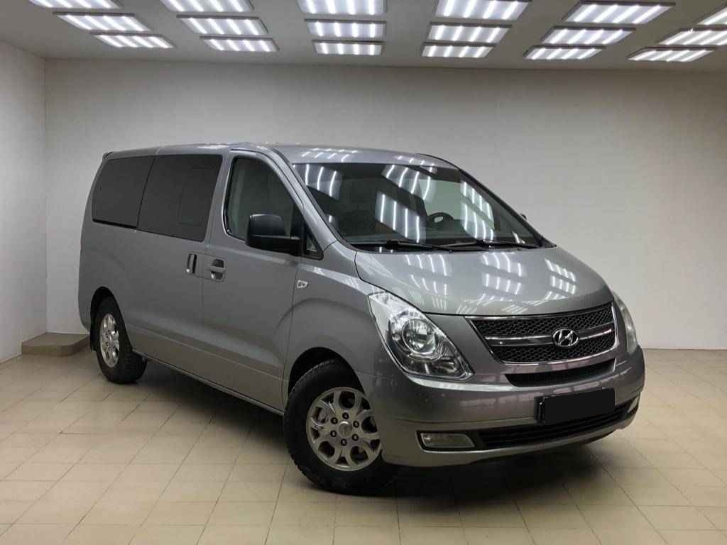 Hyundai Grand Starex, I