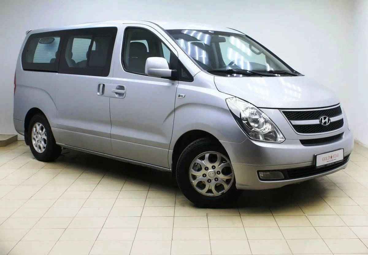 Hyundai Grand Starex, I