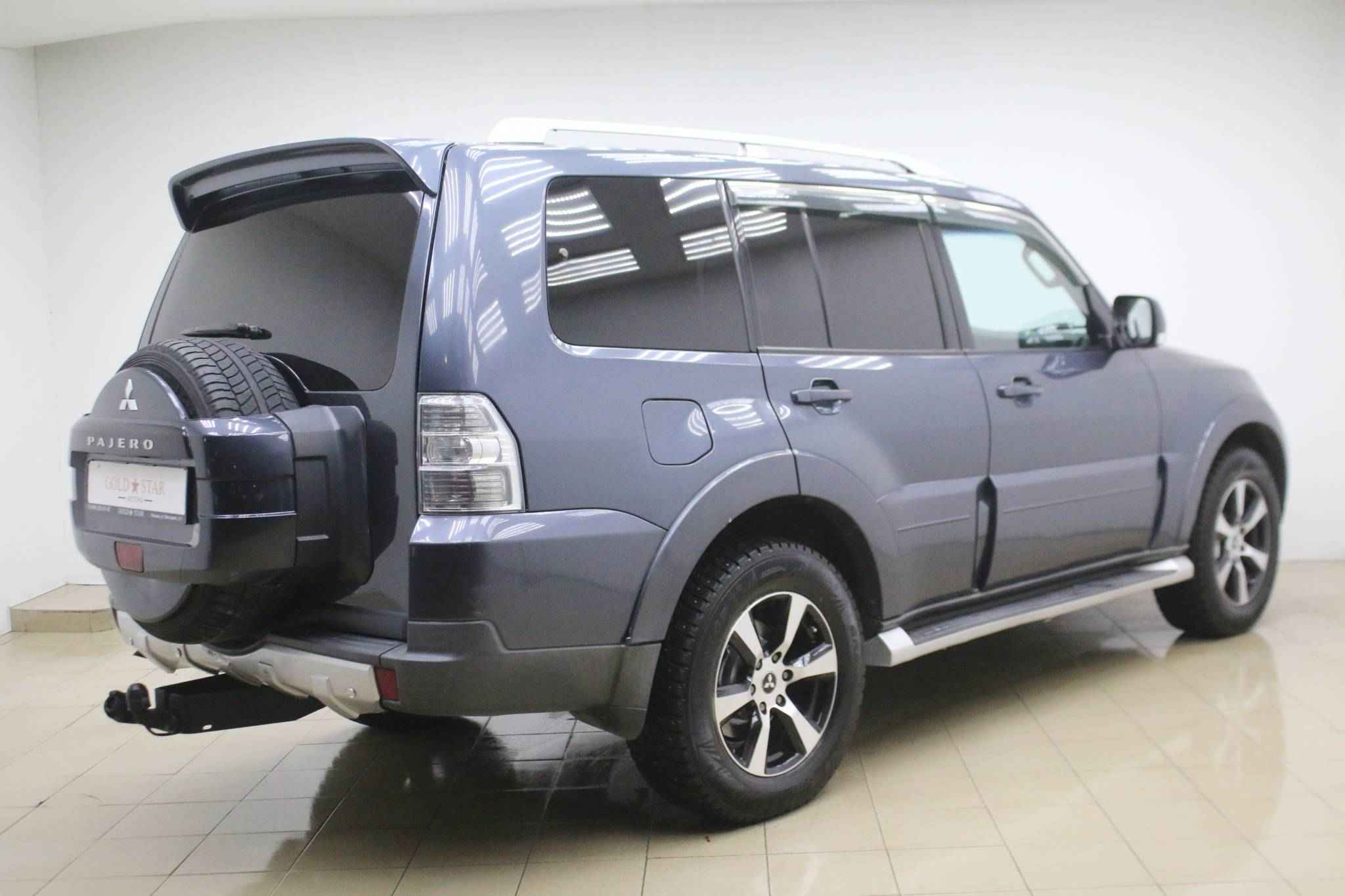 Mitsubishi Pajero, IV