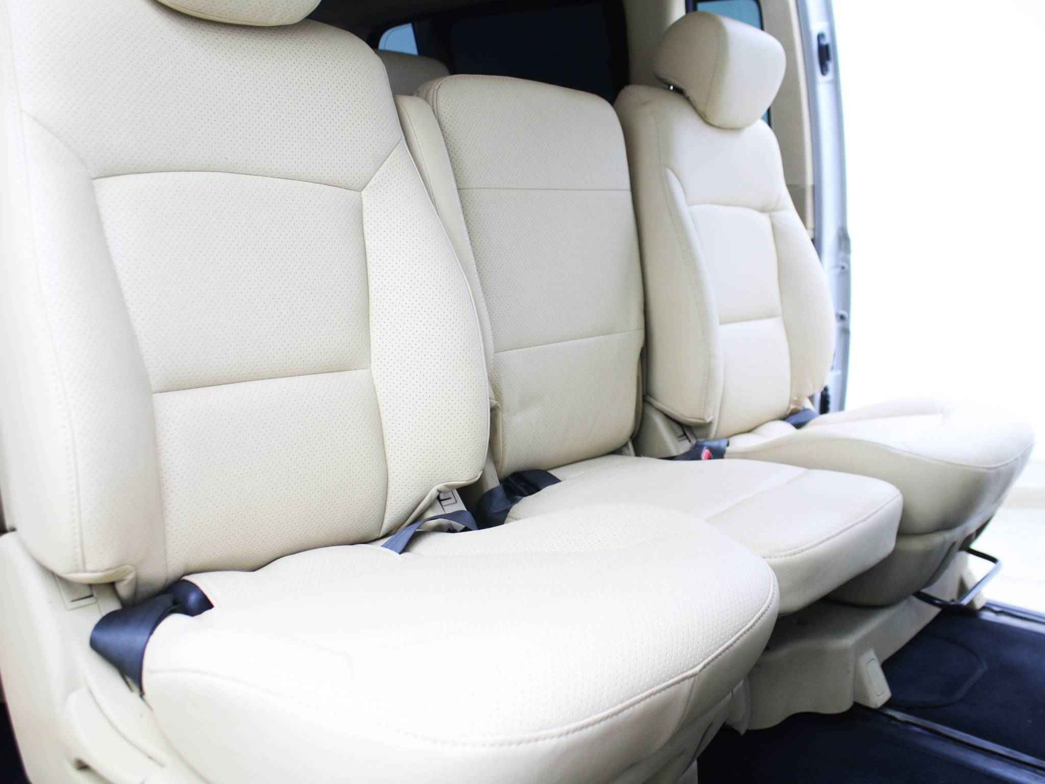 Hyundai Grand Starex, I