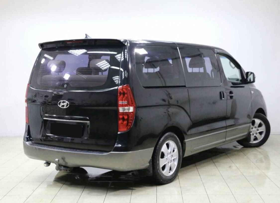 Hyundai Grand Starex, I