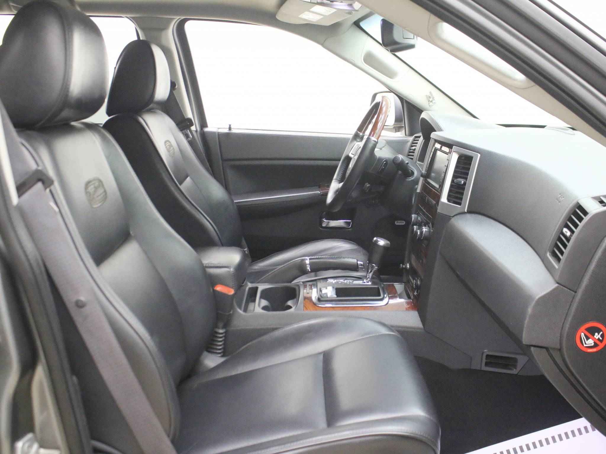 Jeep Grand Cherokee, III (WK)