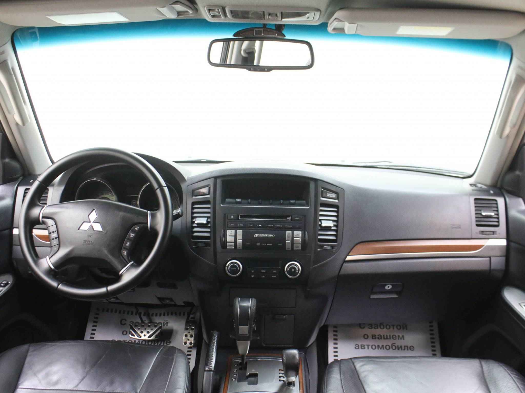 Mitsubishi Pajero, IV