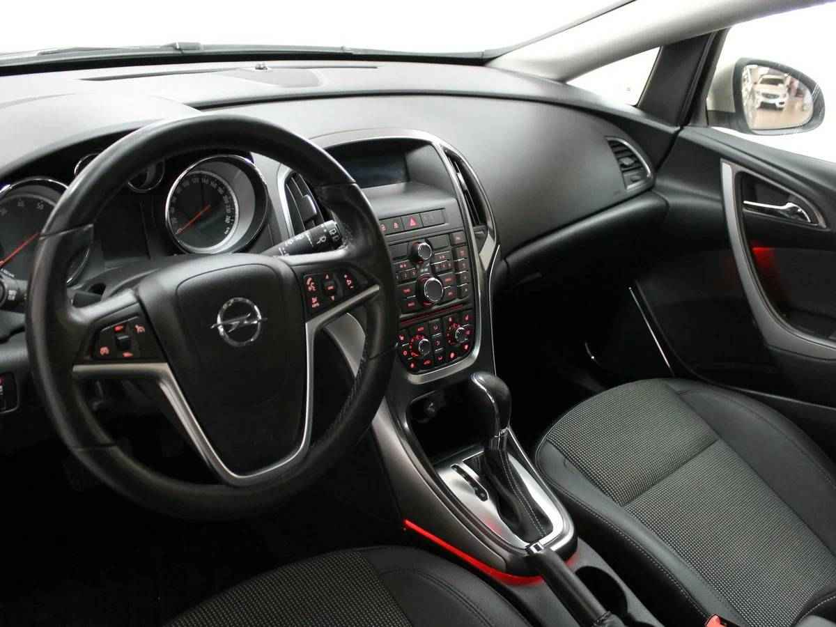 Opel Astra, J