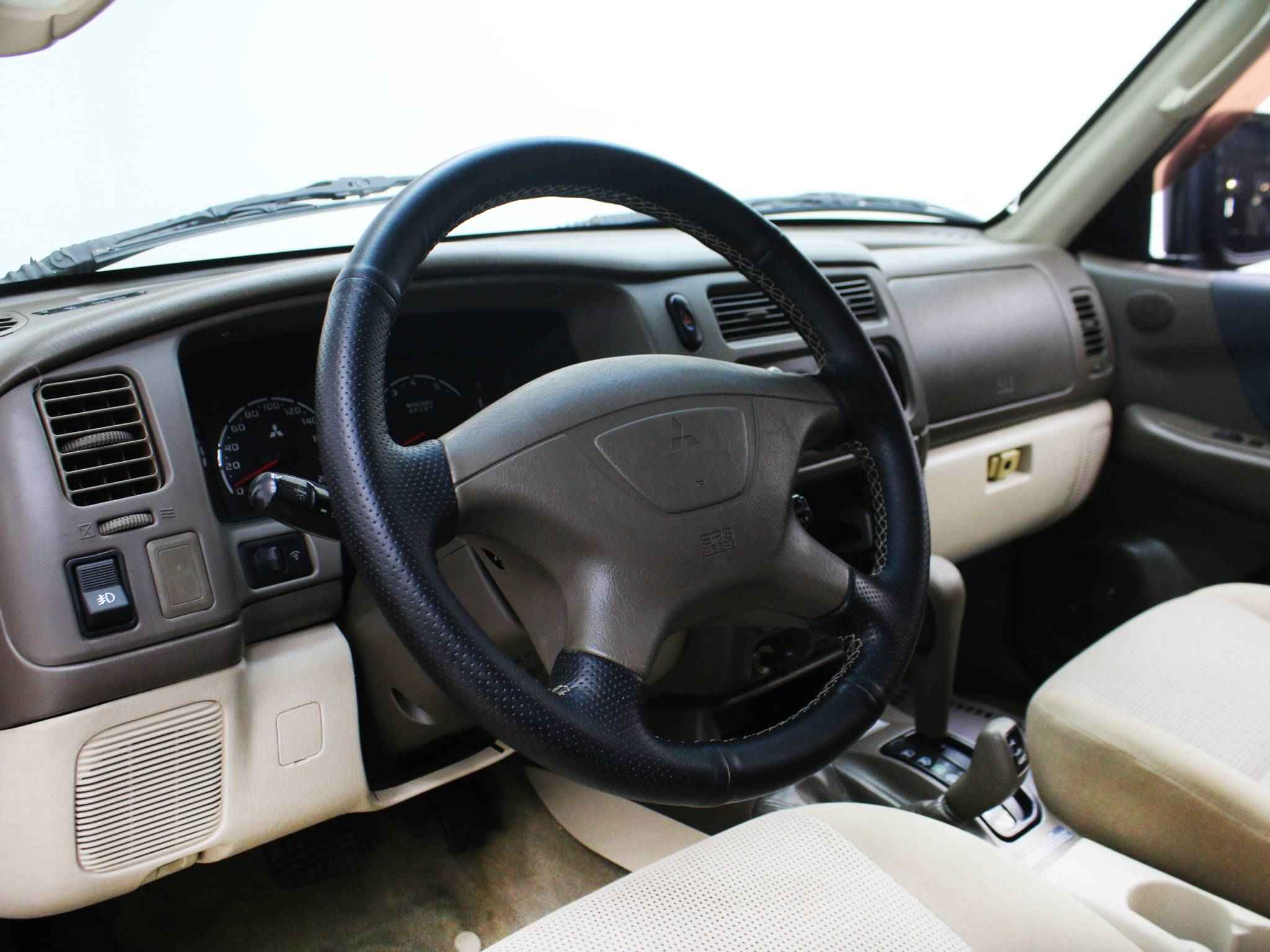 Mitsubishi Montero Sport