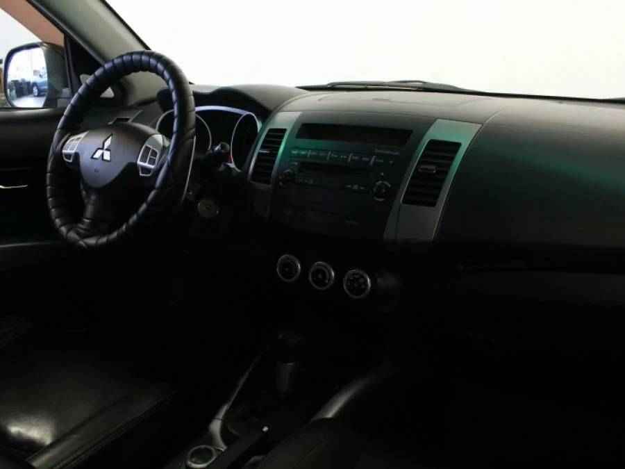 Mitsubishi Outlander, II