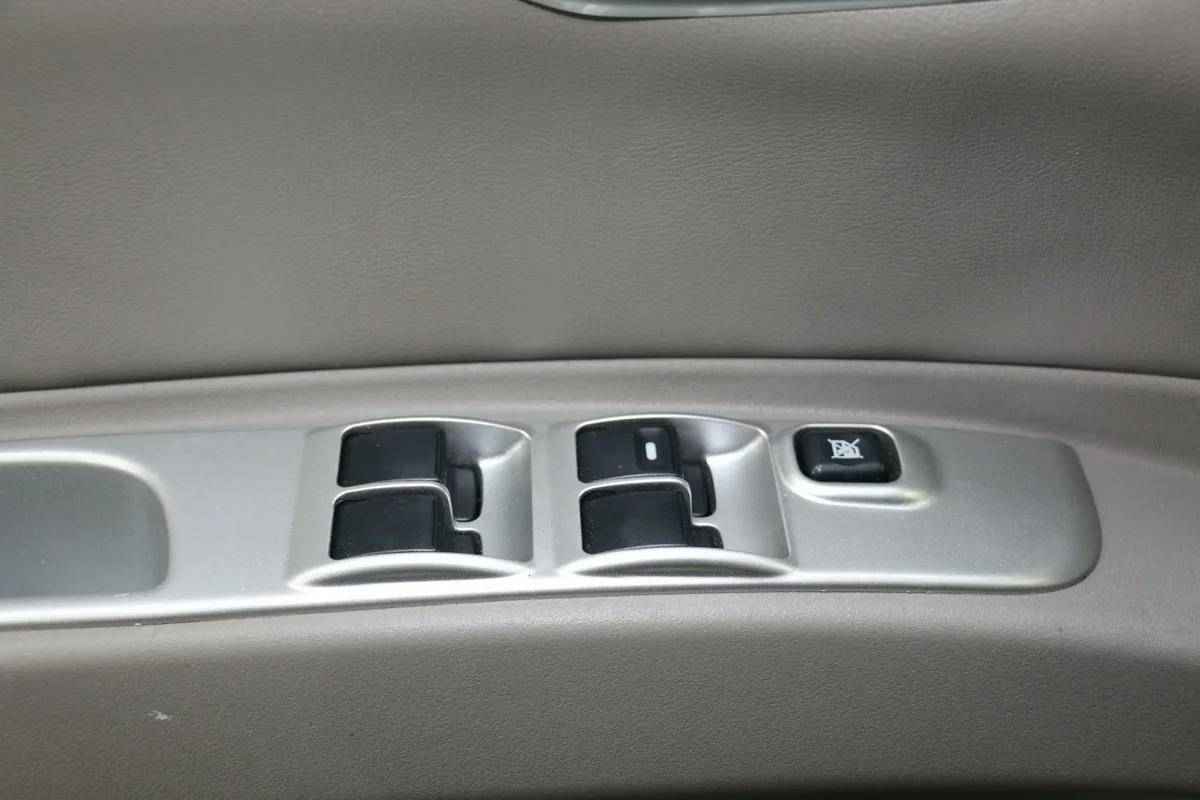 Mitsubishi Pajero Sport, II