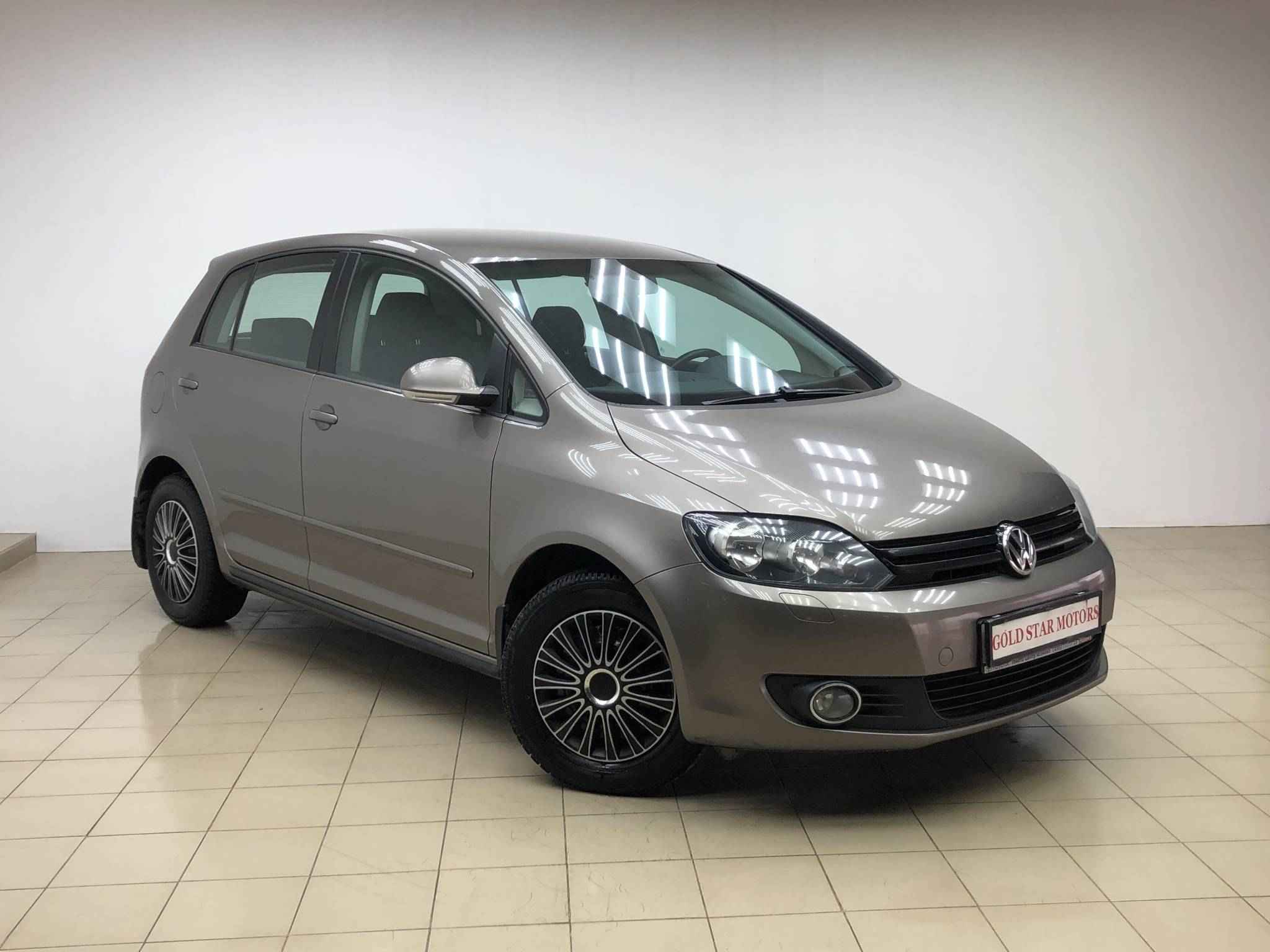 Volkswagen Golf Plus, II