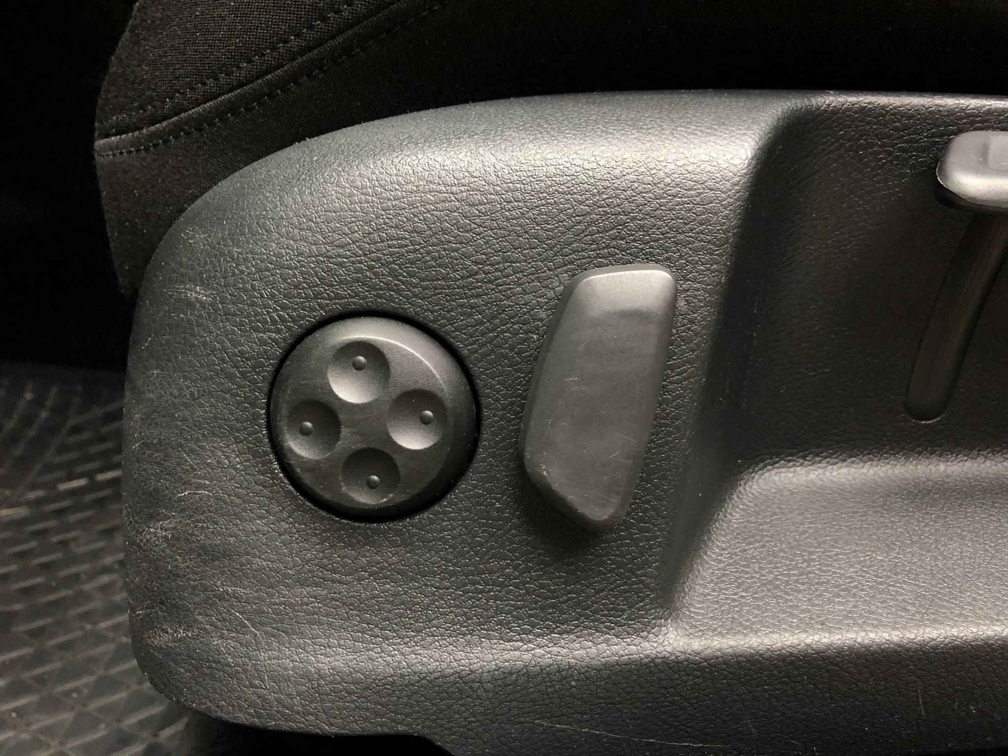 Volkswagen Passat, B6