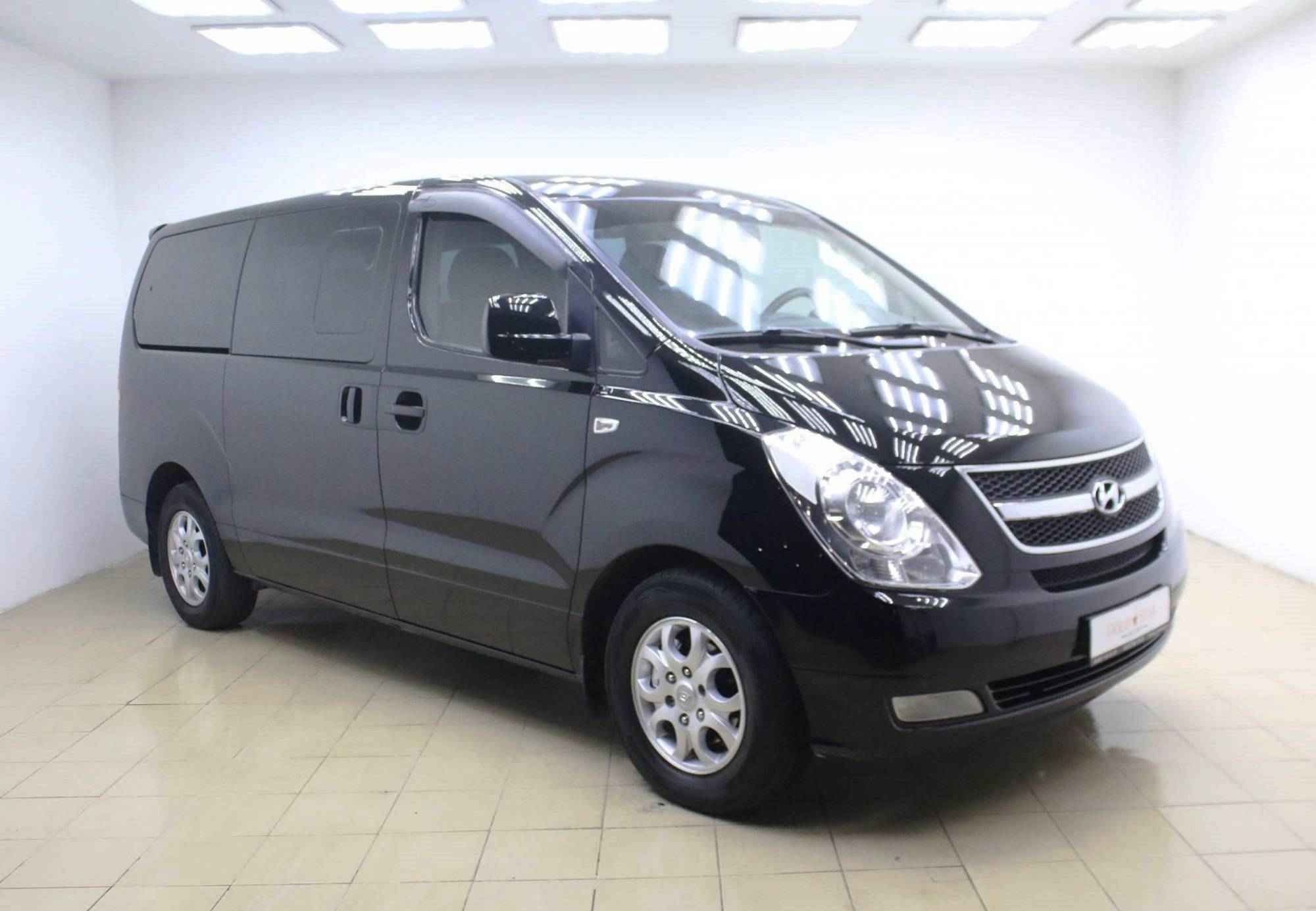 Hyundai Grand Starex, I