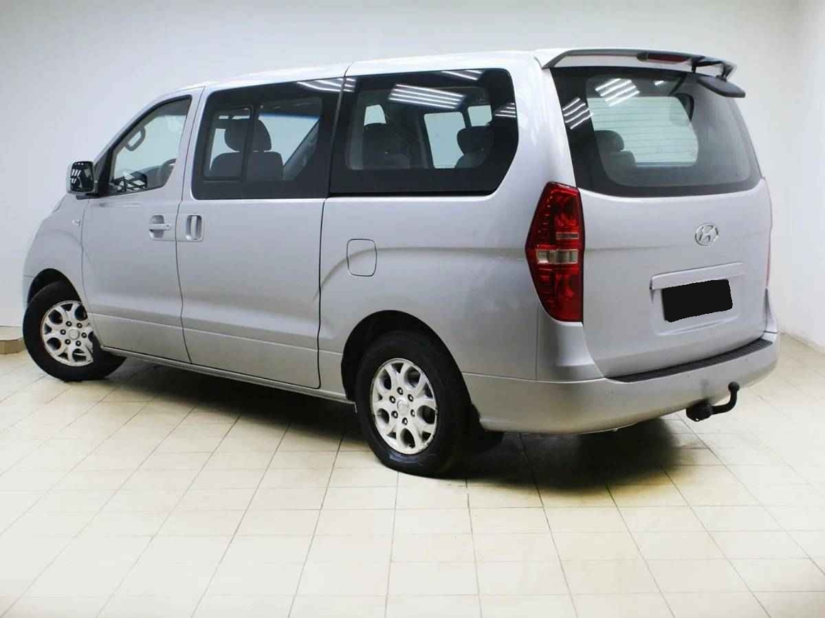 Hyundai Grand Starex, I