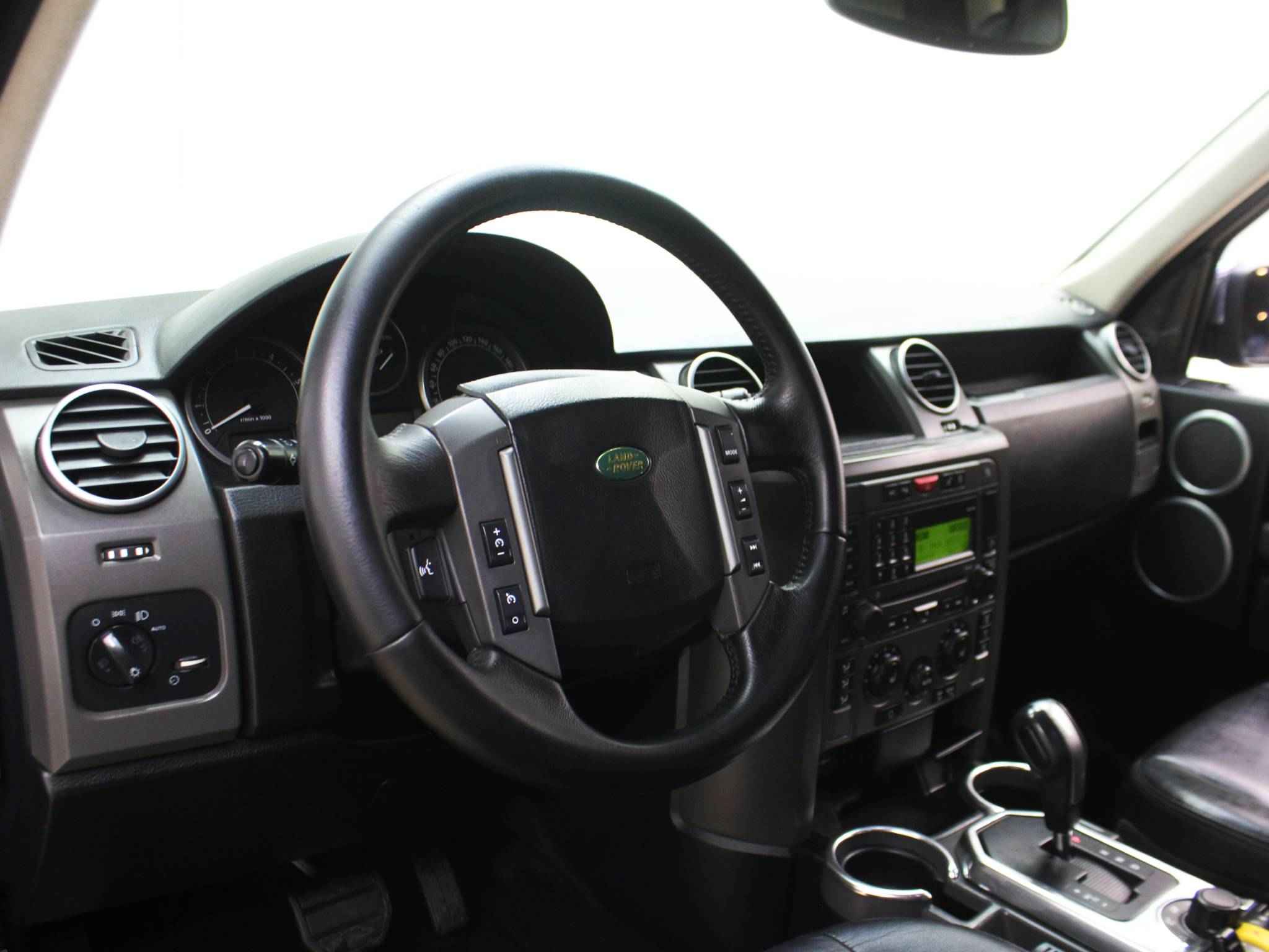 Land Rover Discovery, III