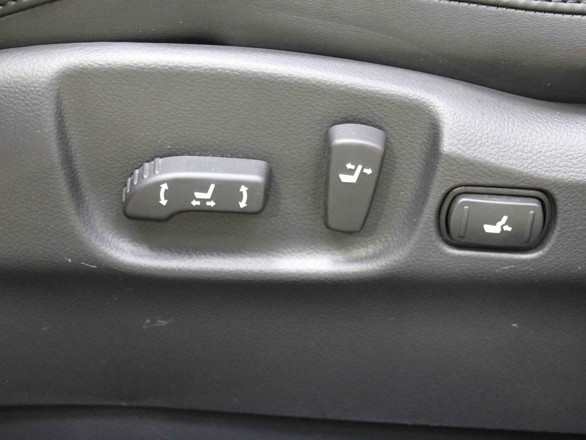 Infiniti FX, I (S50) Рестайлинг