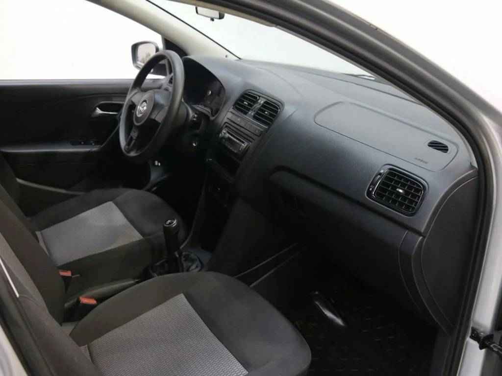 Volkswagen Polo, V