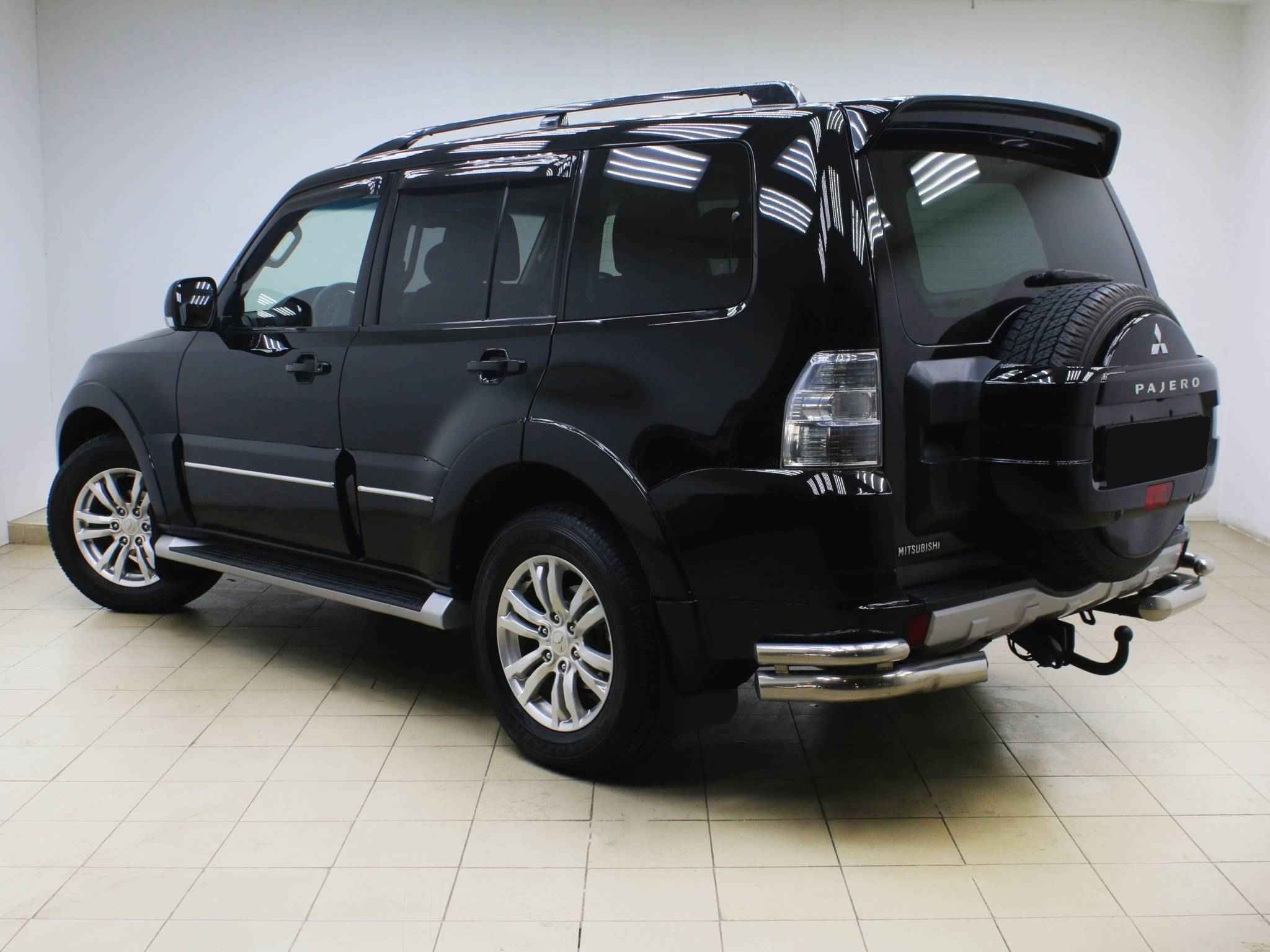 Mitsubishi Pajero, IV Рестайлинг 1