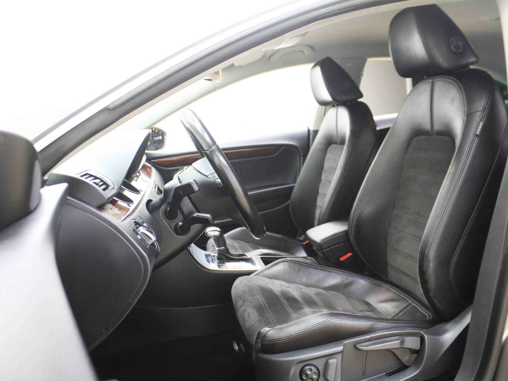 Volkswagen Passat CC, I