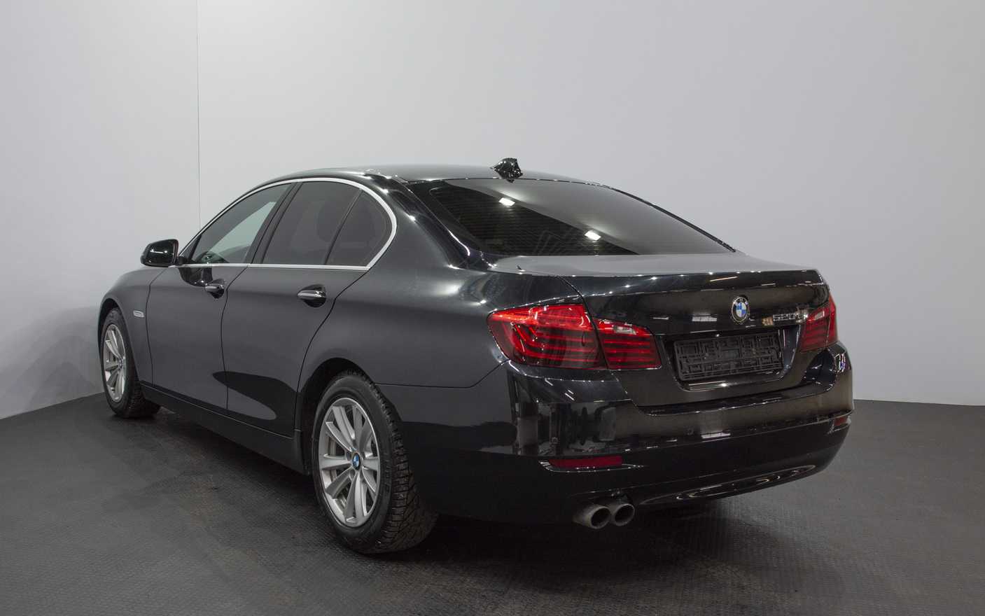 BMW 5 серии 520d