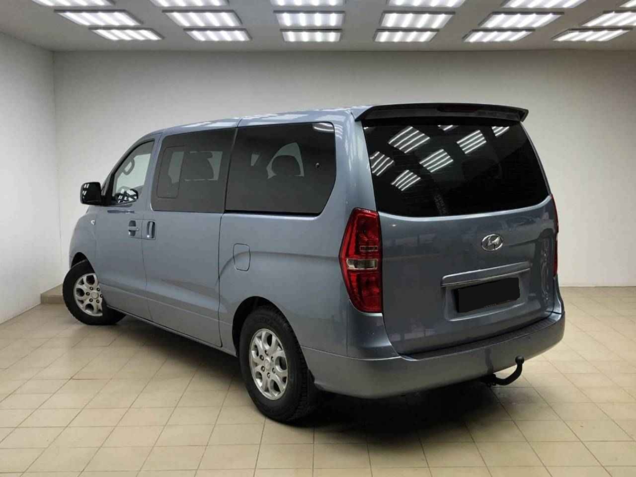 Hyundai Grand Starex, I