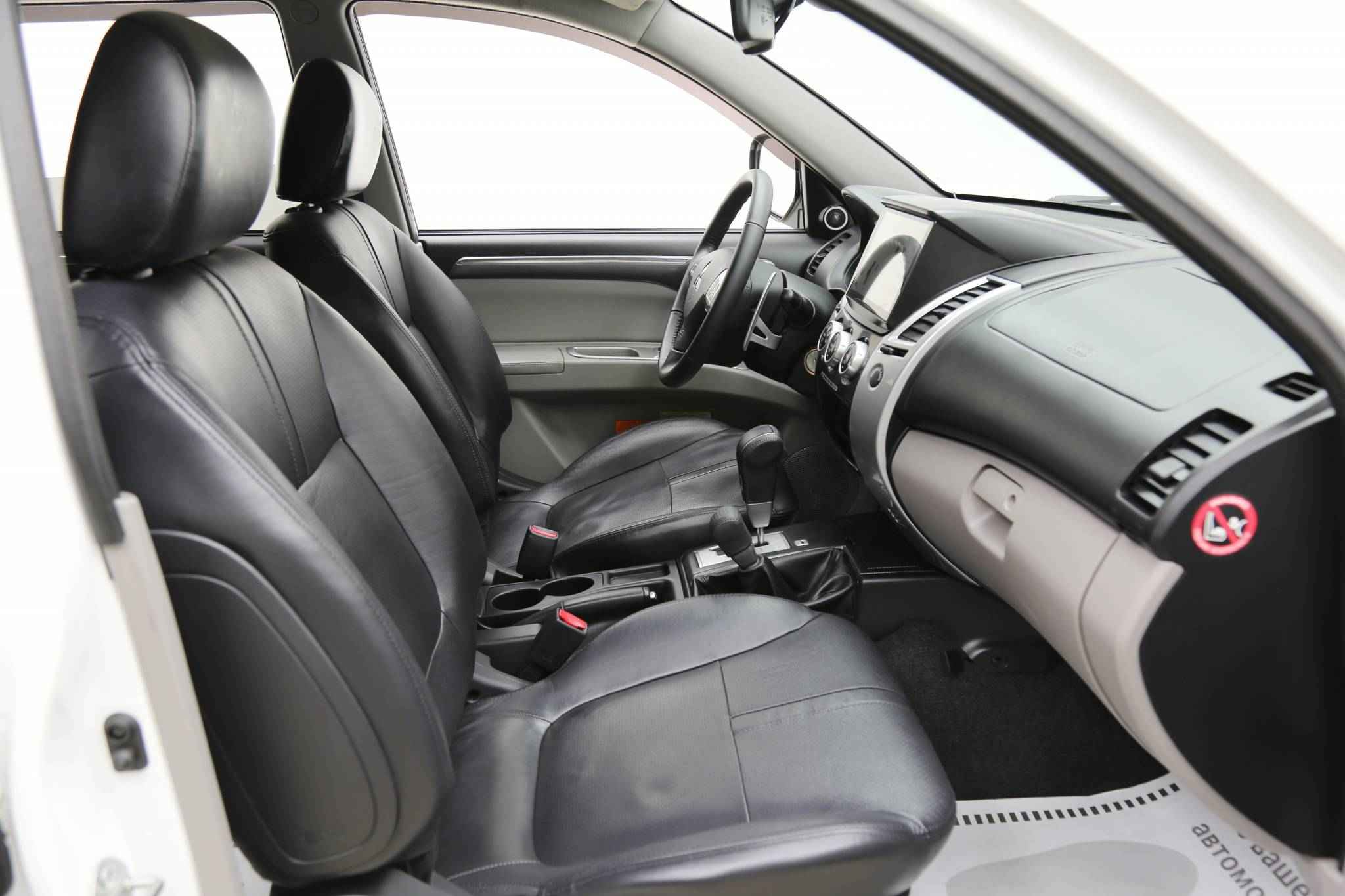 Mitsubishi Pajero Sport, II Рестайлинг