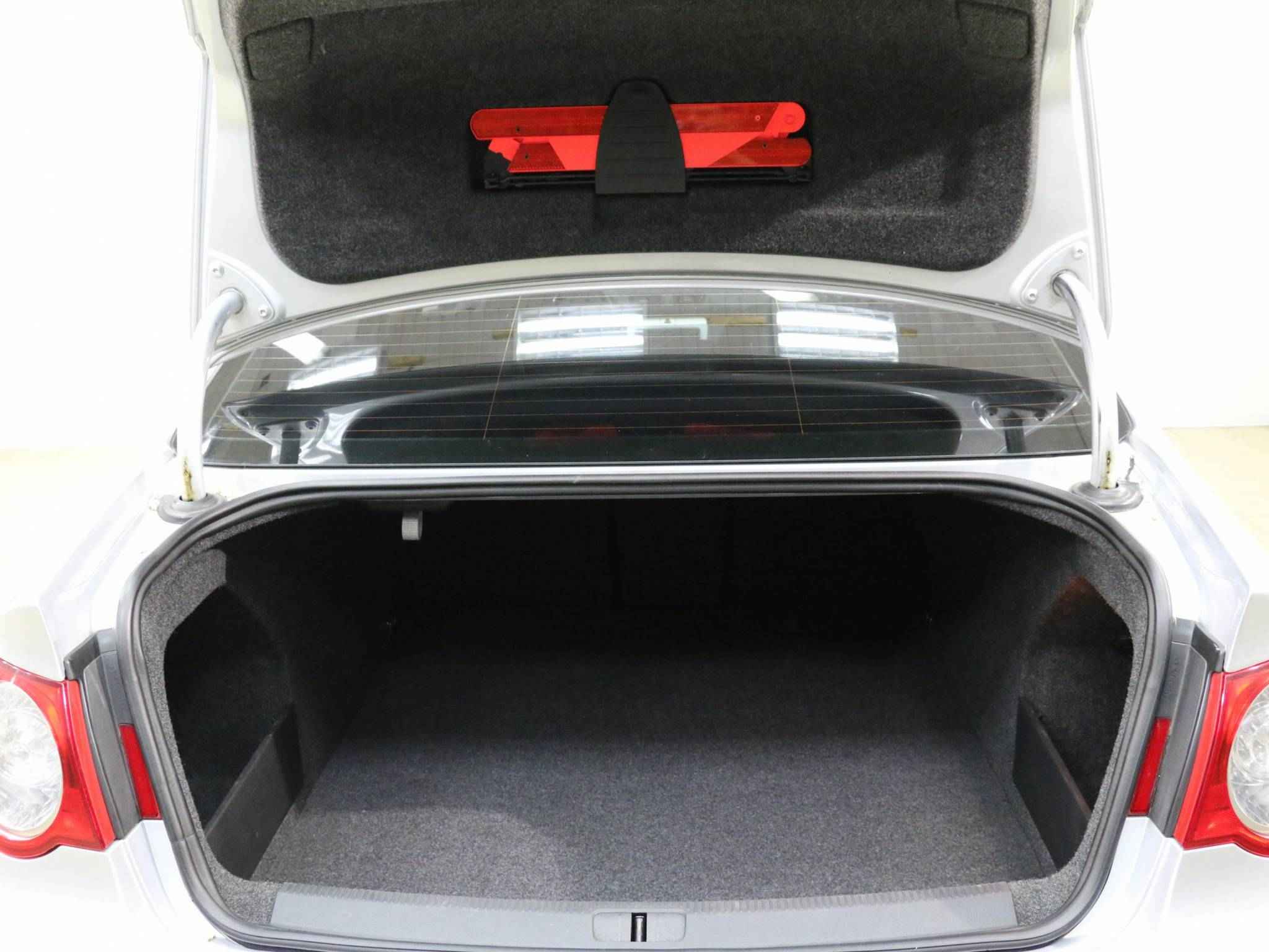 Volkswagen Passat, B6