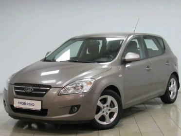 Kia Ceed, I