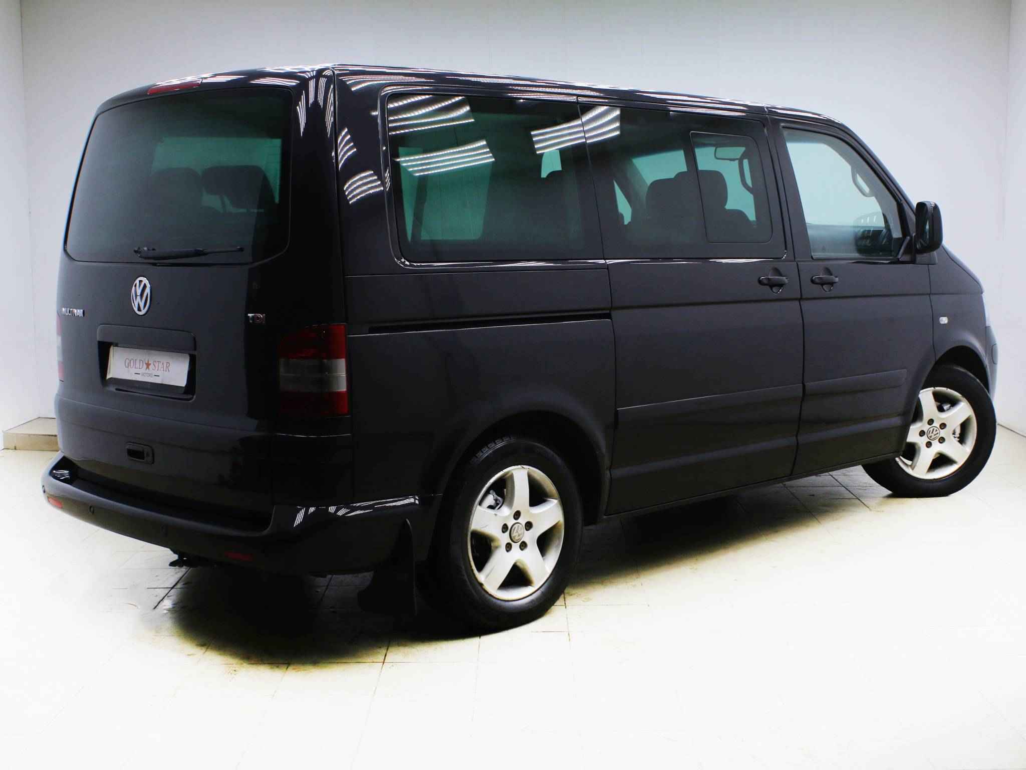 Volkswagen Multivan, T5