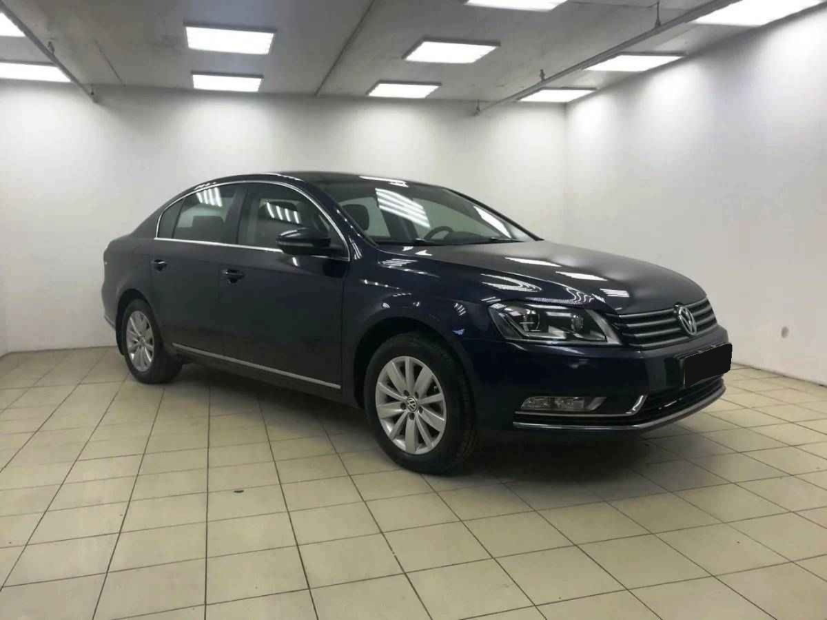 Volkswagen Passat, B7