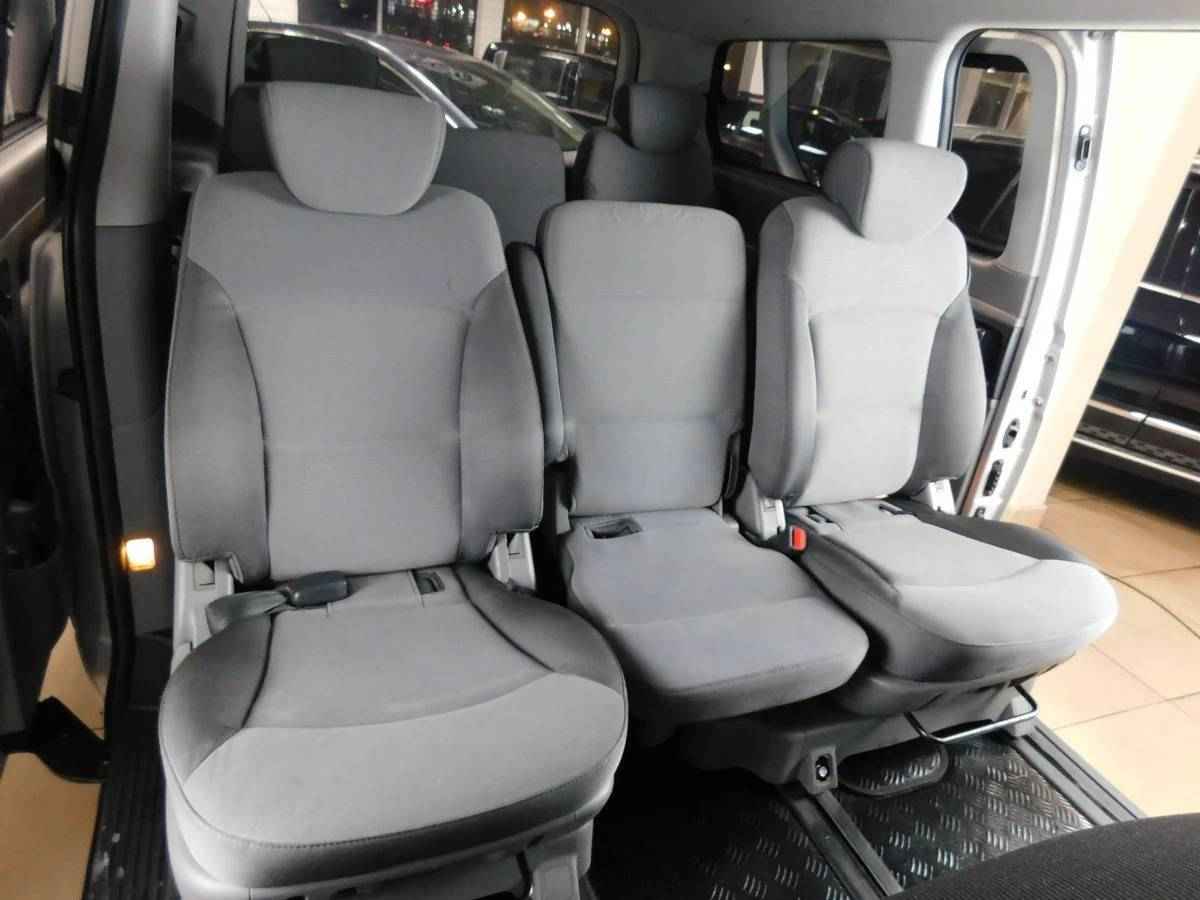 Hyundai Grand Starex, I