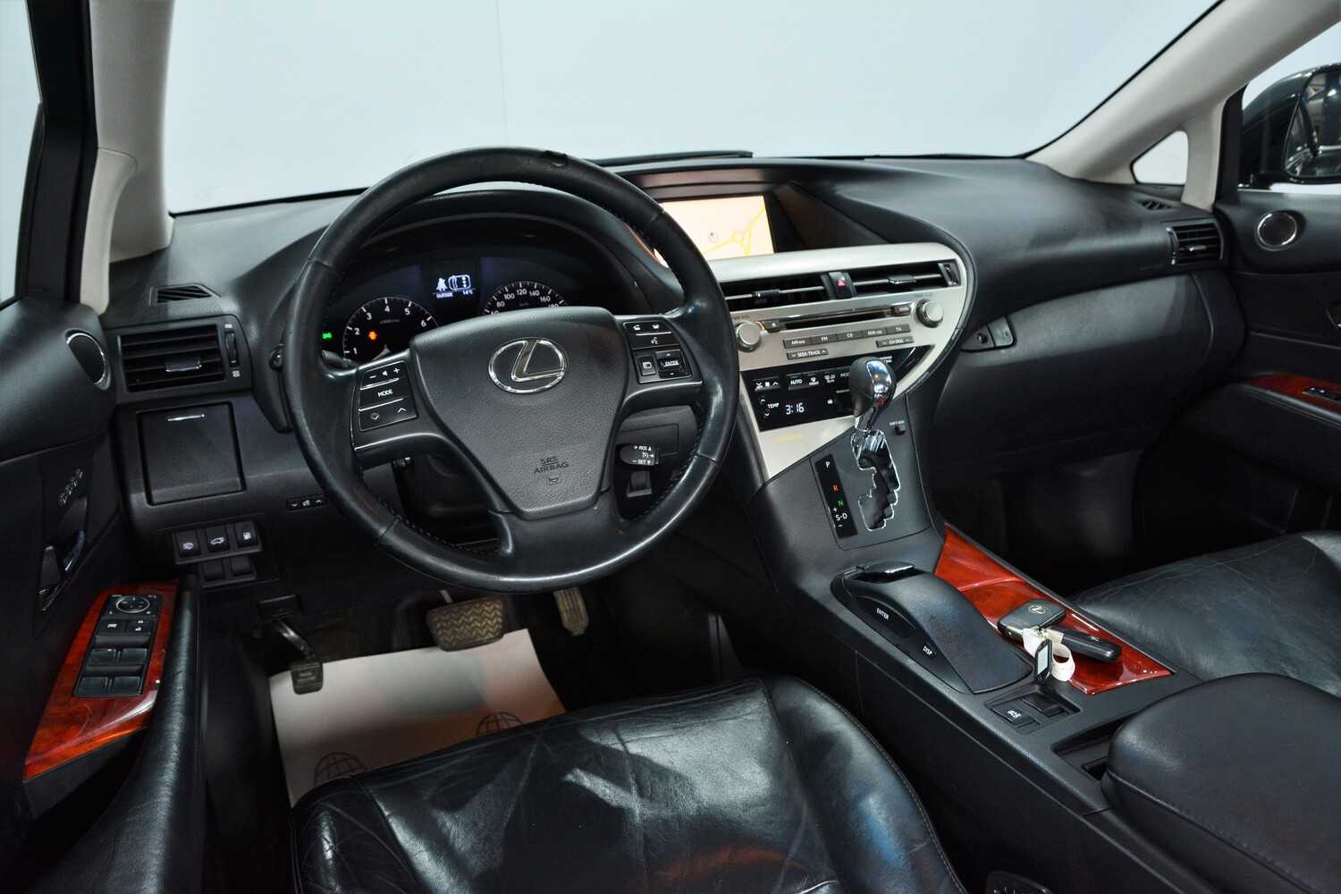 Lexus RX 270