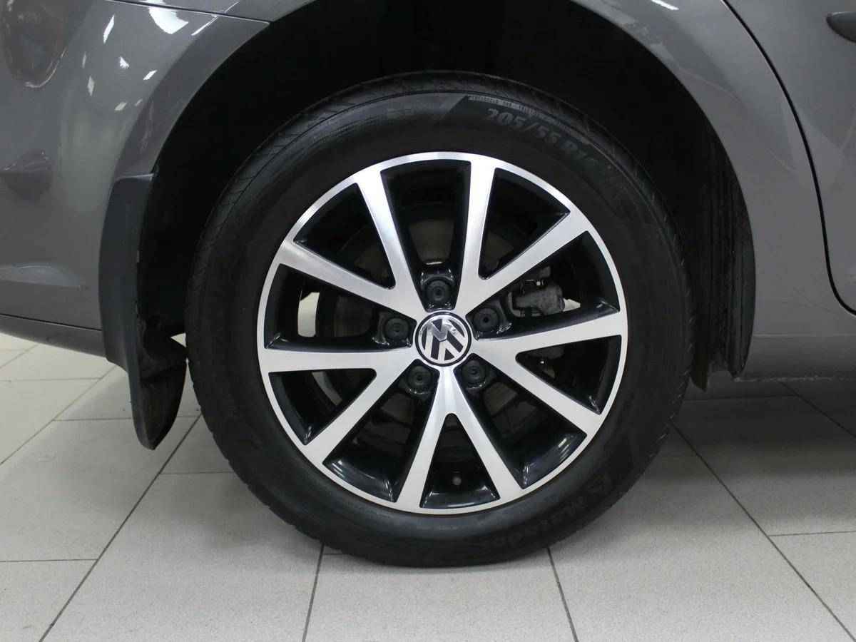 Volkswagen Touran, II