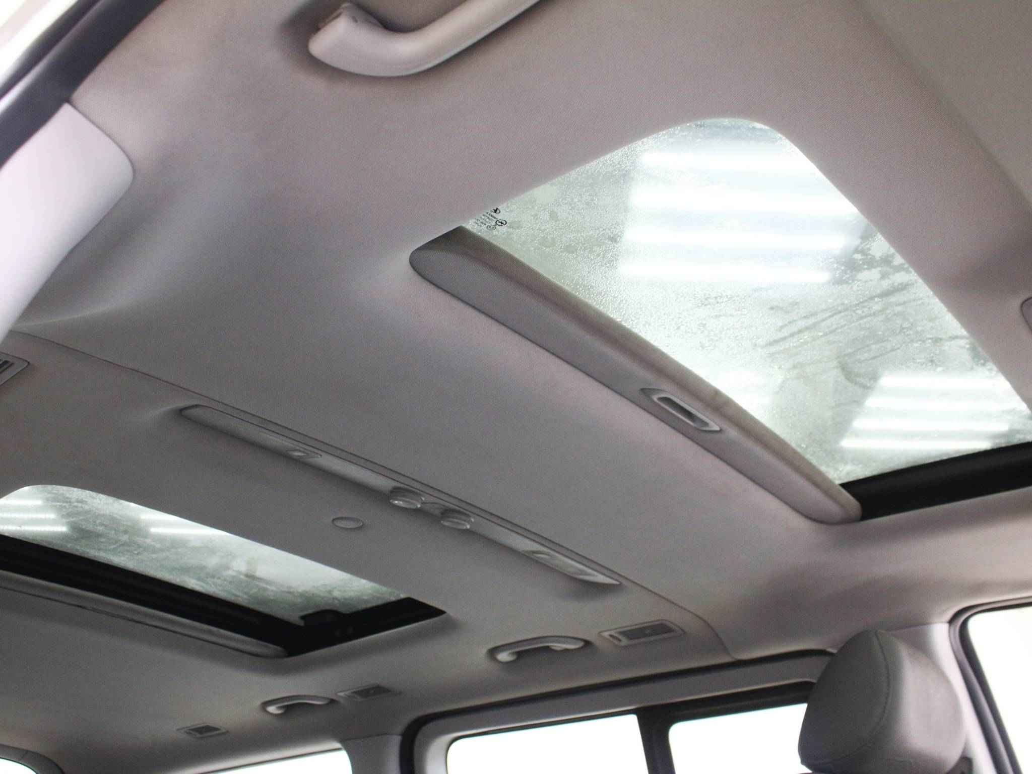 Hyundai Grand Starex, I