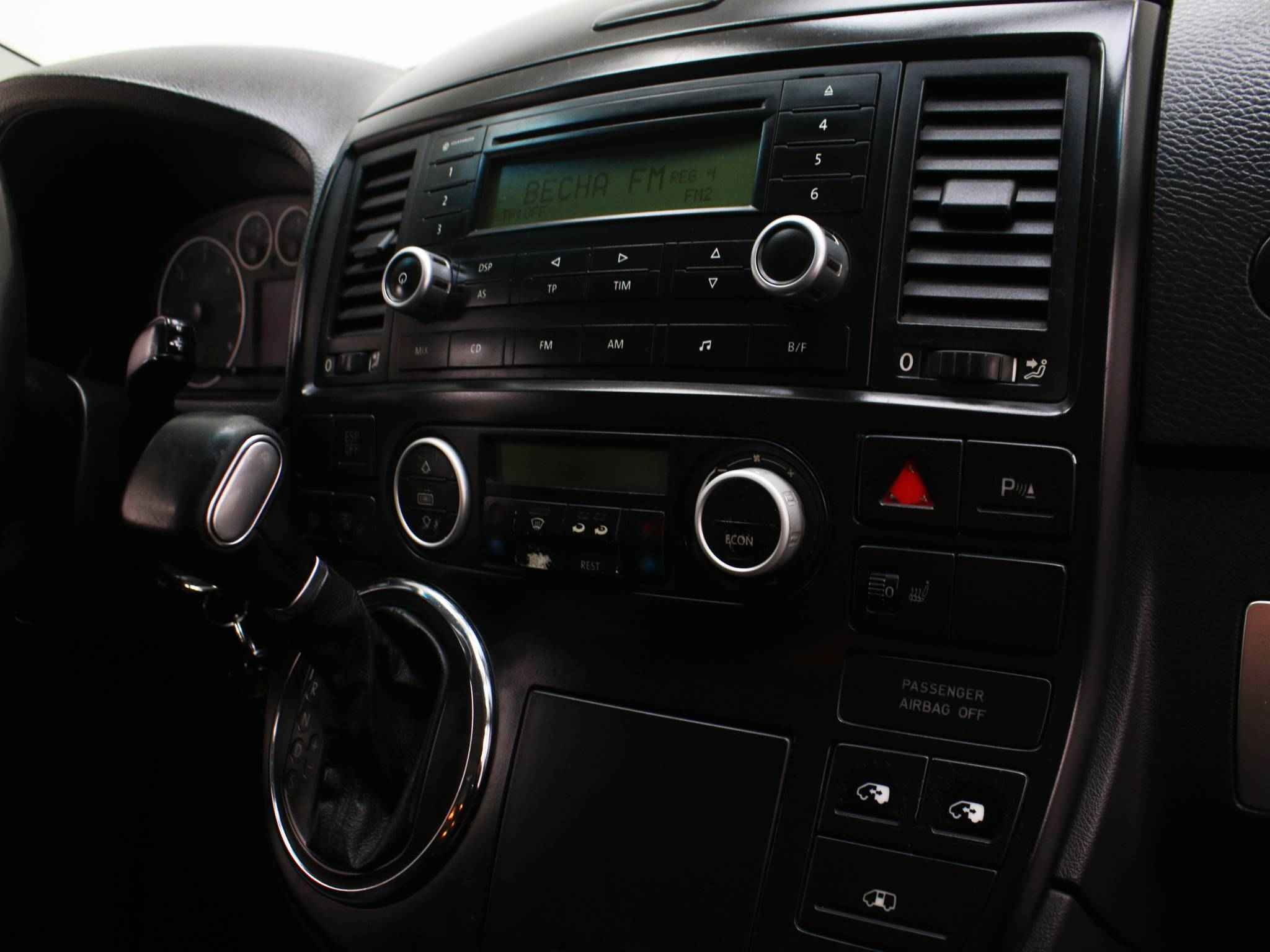 Volkswagen Multivan, T5