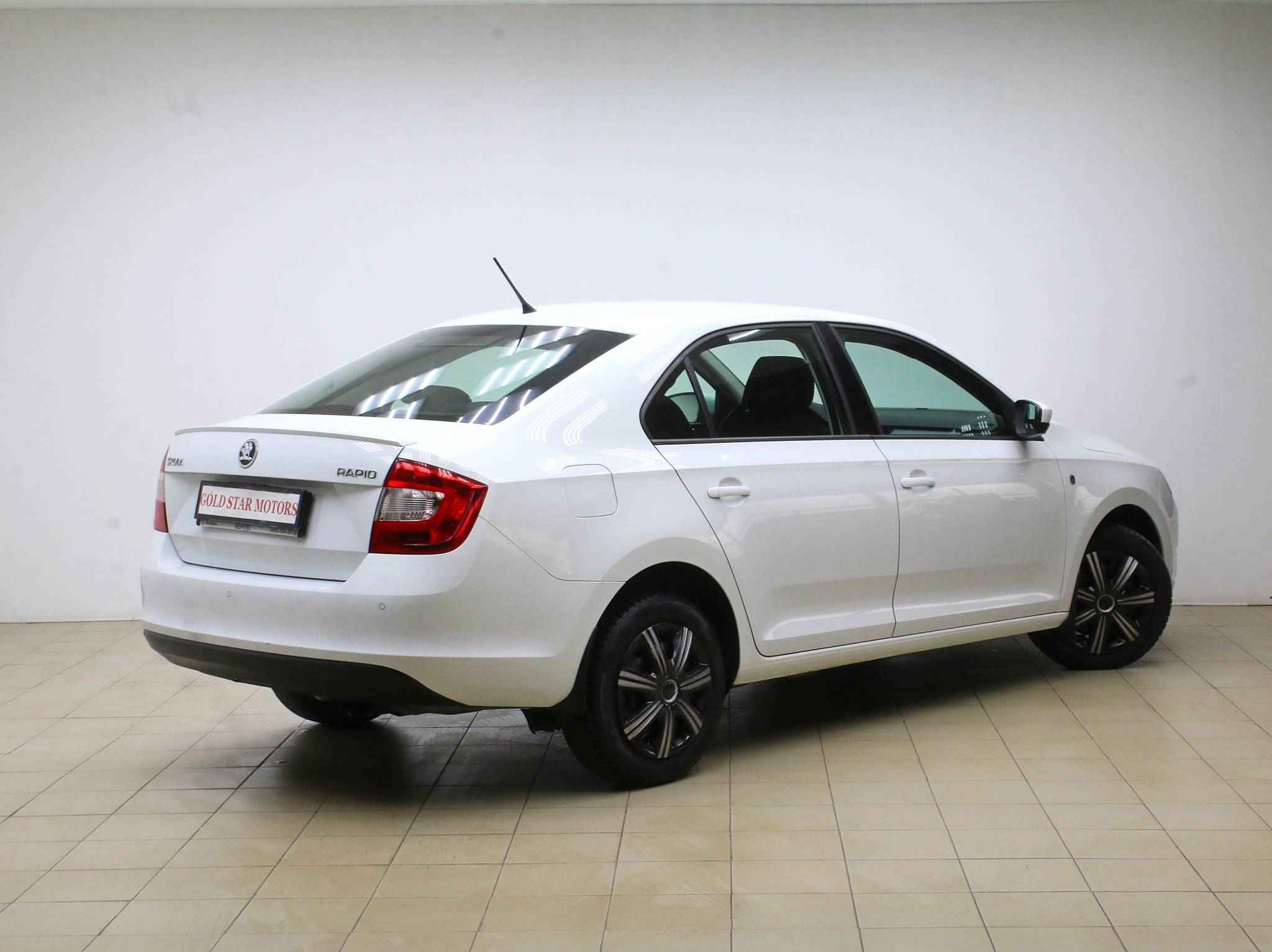 Skoda Rapid, I