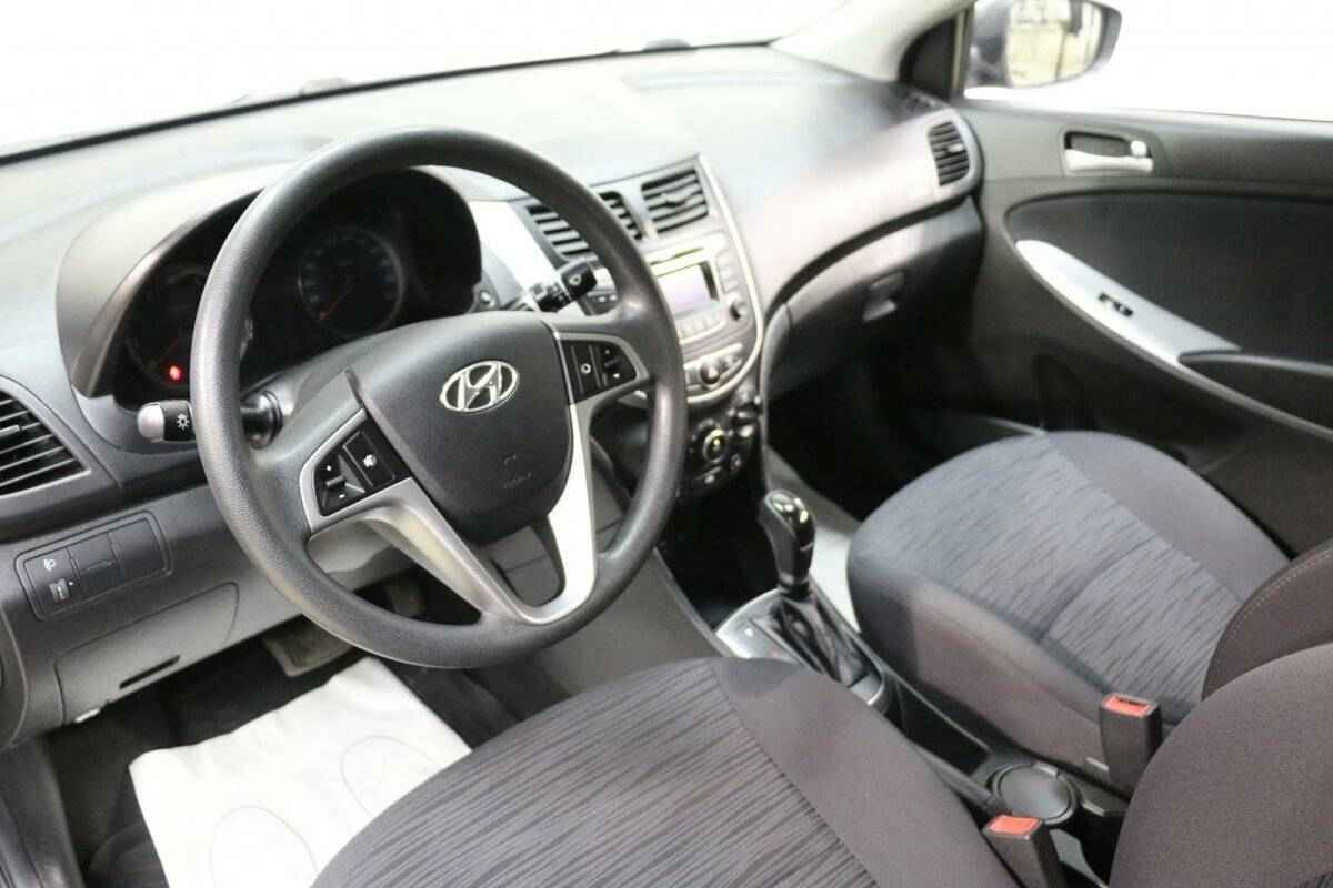 Hyundai Solaris, I Рестайлинг