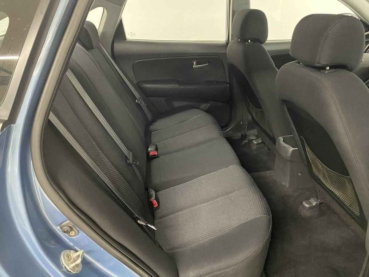 Hyundai Elantra, IV (HD)