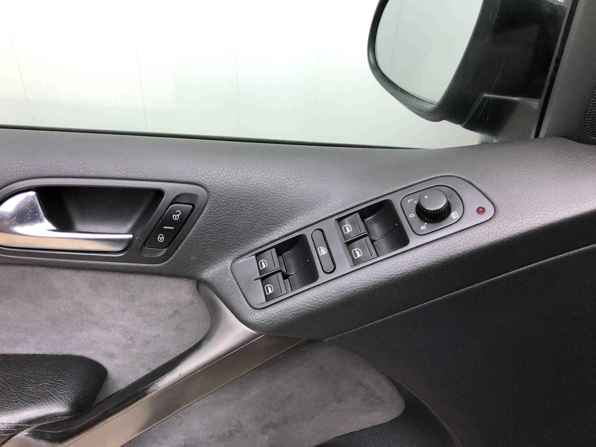 Volkswagen Tiguan, I