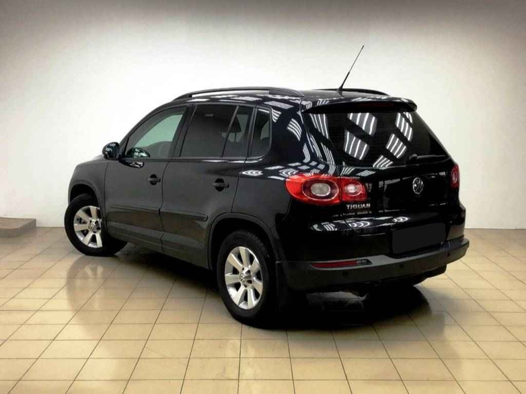 Volkswagen Tiguan, I